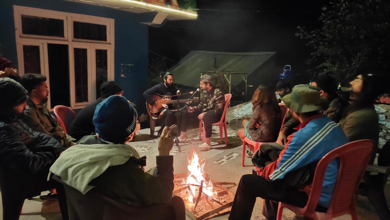 Snow View Guest House Kasol Exterior foto