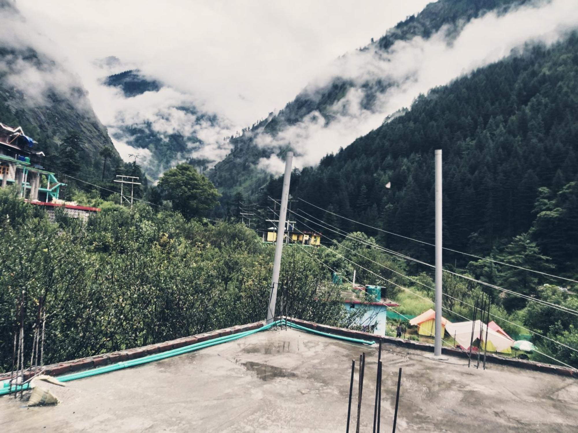 Snow View Guest House Kasol Exterior foto